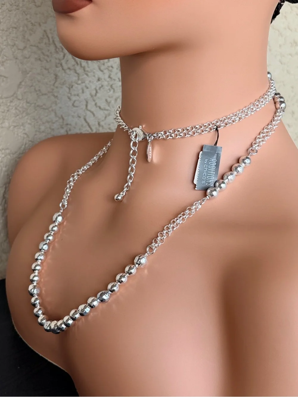 Chicos stylish necklace